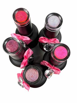 083 Diva Cg Holo Ruby