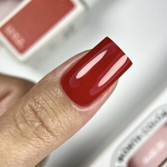 NOTD Color Of The Month Aug 25 Kalyna