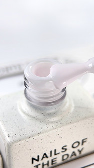 Color Of the Month April 26 Cloudy