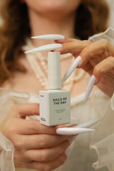 Color Of the Month April 26 Cloudy