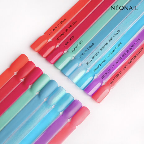 NN Cg Shimmering Waves