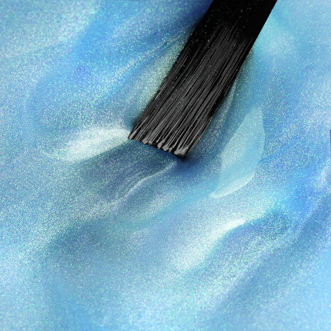 NN Cg Shimmering Waves