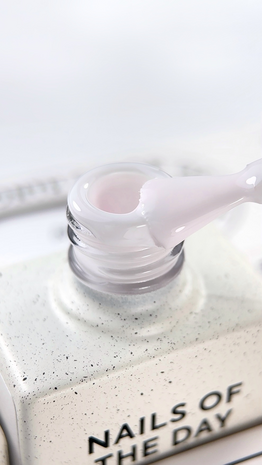 Color Of the Month April 26 Cloudy