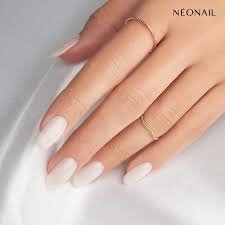 Minimalist Color Base Cloud Tone (Milky Cloud)